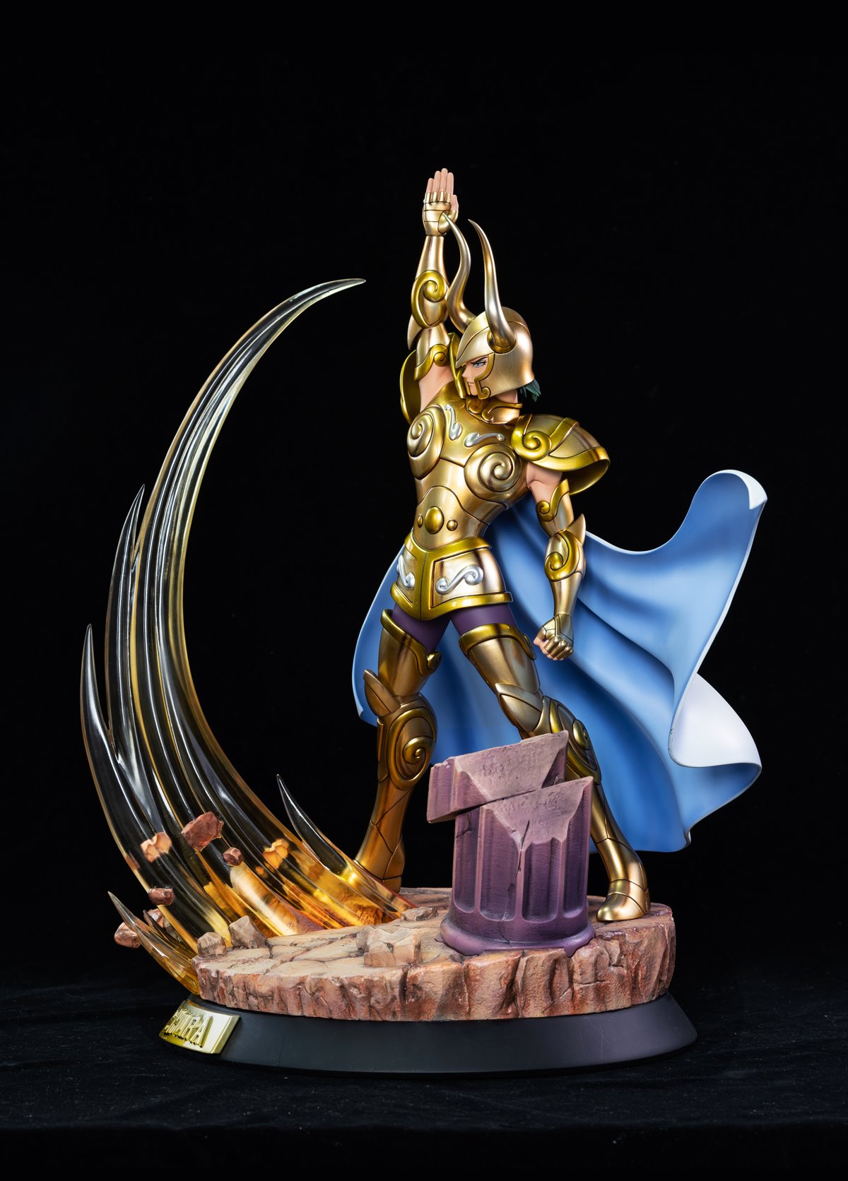 Shura – The Capricorn Gold Saint of Athena – richardsamuel888
